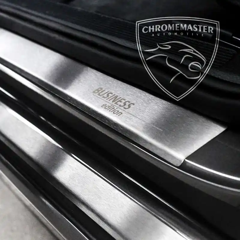 Nakładki progowe Matt + grawer Chevrolet 300M Darmowy zwrot