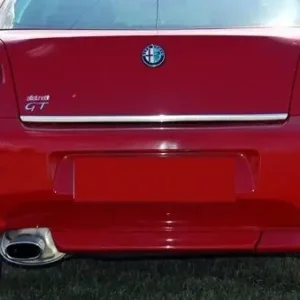 Cena promocyjna Alfa Romeo GT – Listwa chromowana – bagażnik
