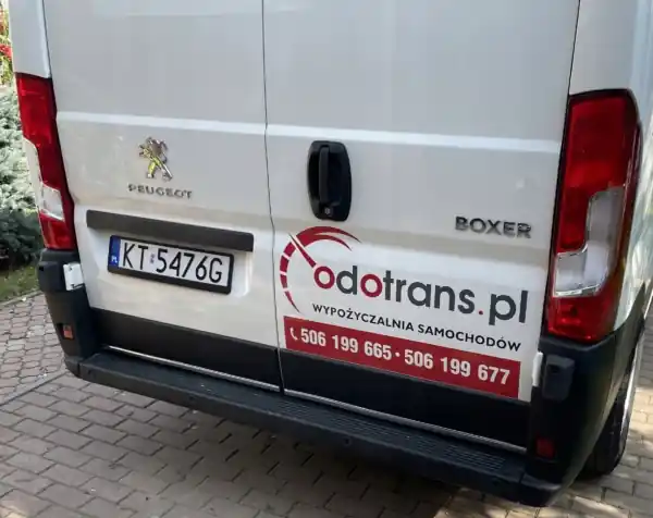 Peugeot BOXER – Listwy CHROM na Klapę Bagażnik Wyjątkowa oferta