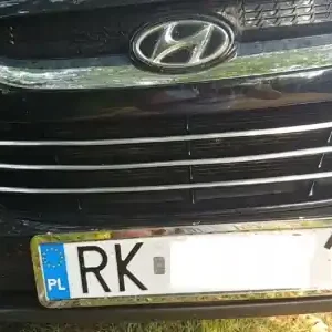 Dostępne od ręki Hyundai IX35 – Listwy CHROM GRILL Zderzak