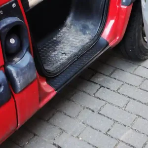 Listwy Nakładki progowe na progi Nissan Interstar Taniej